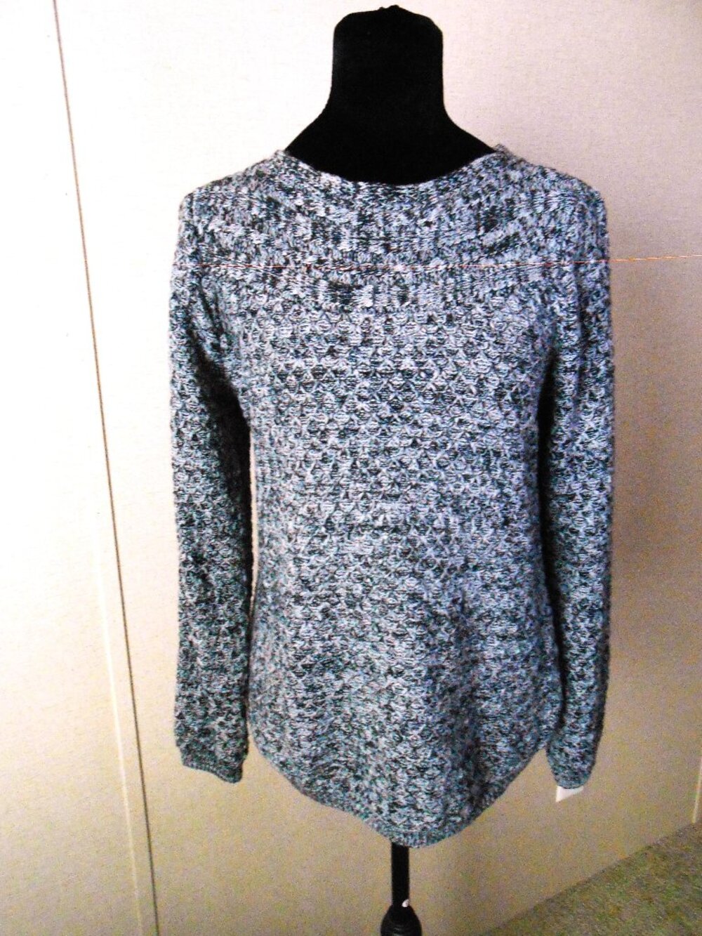 Croft & Barrow Gray Cable Knit Cowl Neck Sweater – Size M
